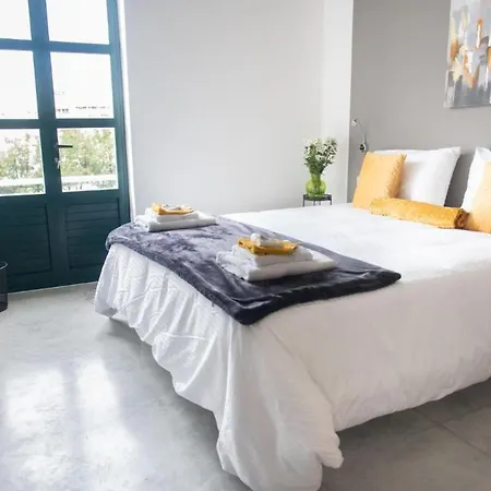 Gasthuis In Bb - Bb Marina - Deluxe Double With Balcony And Sea View Pietà